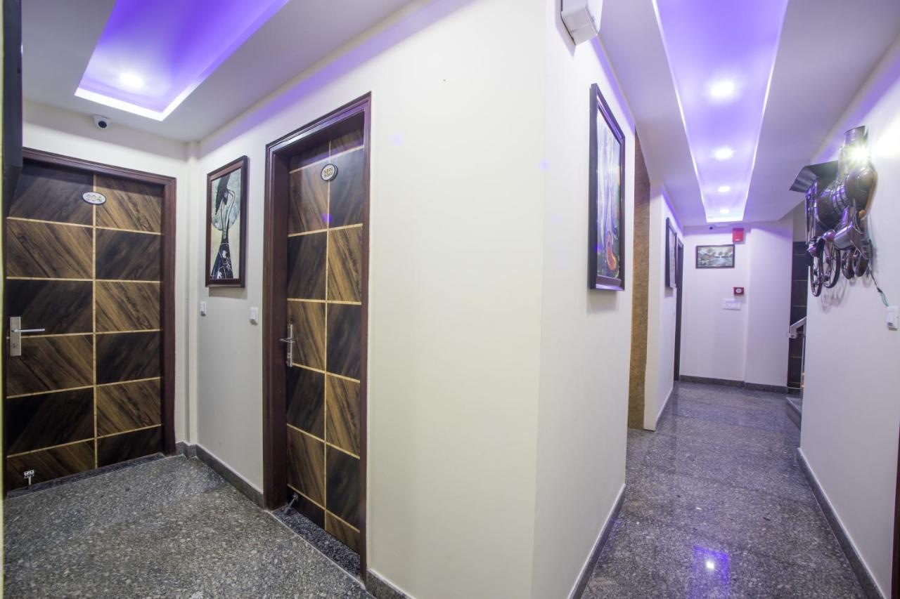 Hotel Harsha International Nova Deli Exterior foto