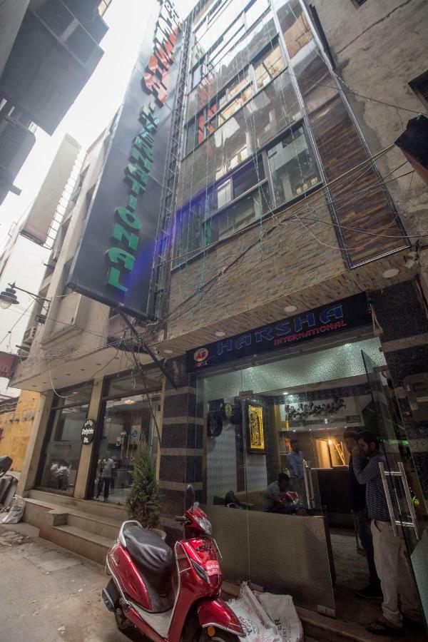 Hotel Harsha International Nova Deli Exterior foto
