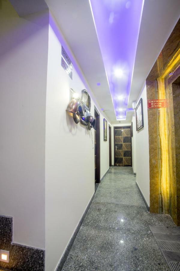 Hotel Harsha International Nova Deli Exterior foto